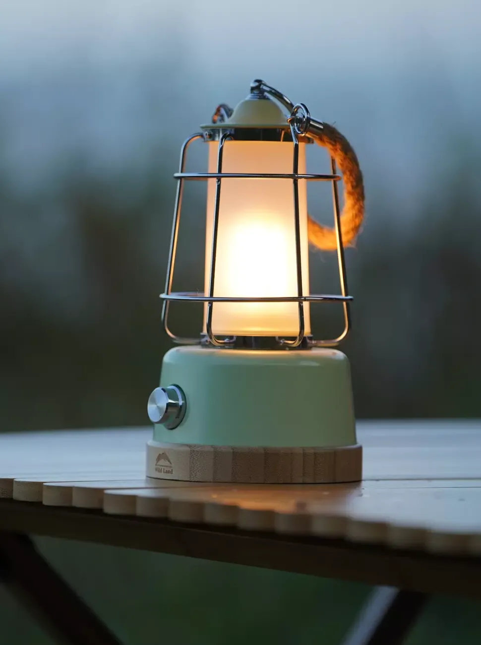 Led-Lampa Lantern Classic Vit